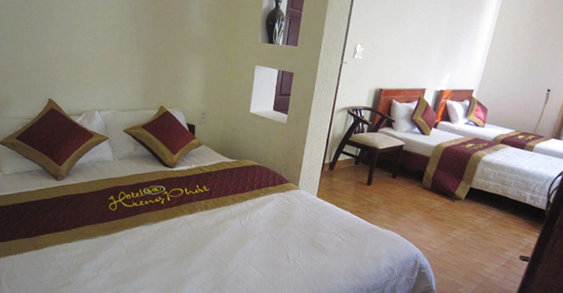 Hung Phat Hotel Da Nang 0*,  Vietnam